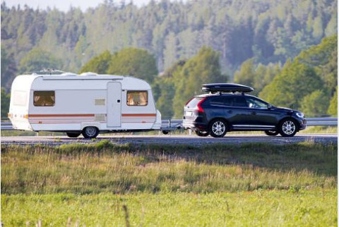 Caravan-achter-auto